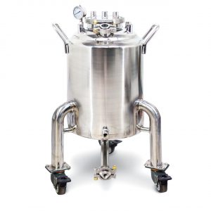 USA Lab 50LB Jacketed Solvent Tank w/ Sight Glasses, Casters, & 1.5″ TC Drain (50LB Water, 24LB Butane)